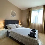 Two Bedroom In Trakia Sunny Апартаменты