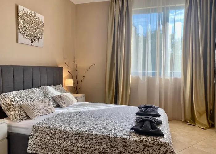 Апартамент Two Bedroom In Trakia Sunny *