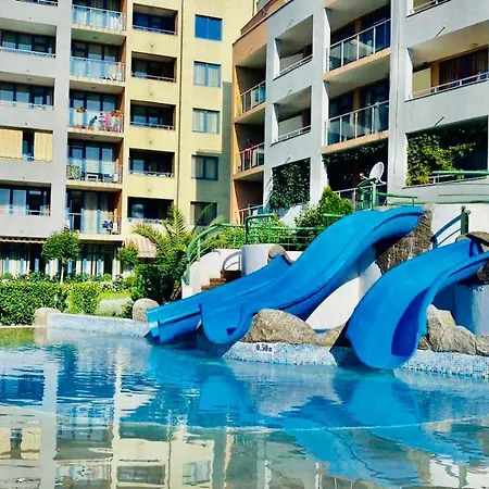 Two Bedroom In Trakia Sunny Apartment *