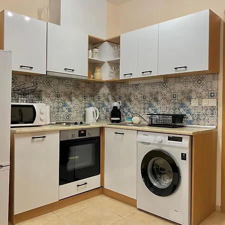 Two Bedroom In Trakia Sunny Apartman Napospart